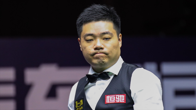 赛艇选手的 赛艇选手的