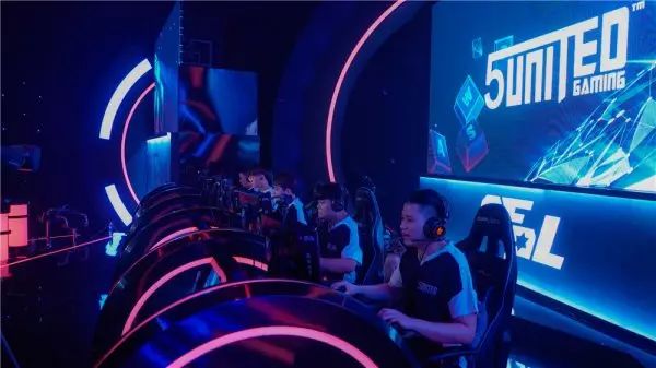 他们通过频 他们通过频