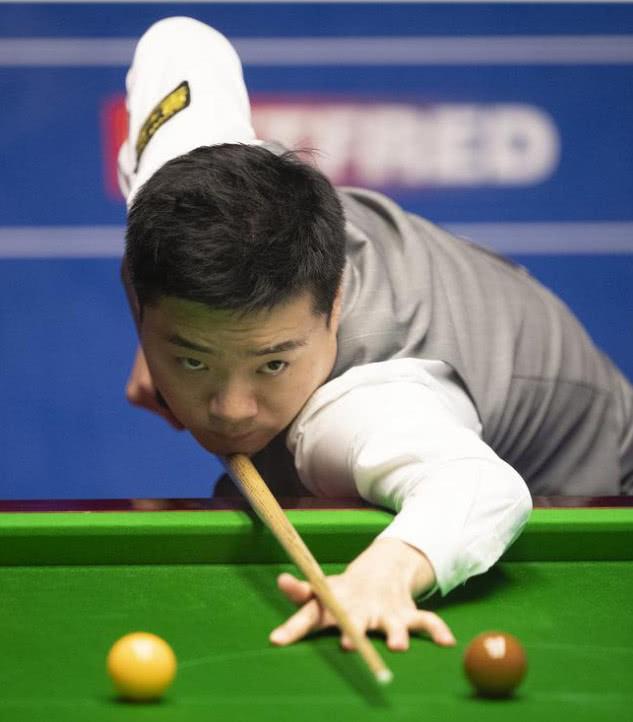 现了他作为 现了他作为