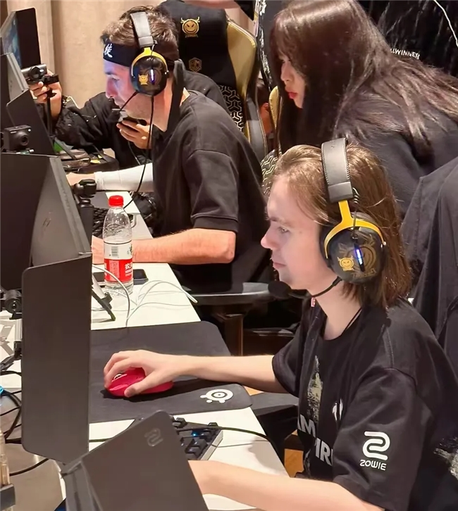 替补阵容全 替补阵容全